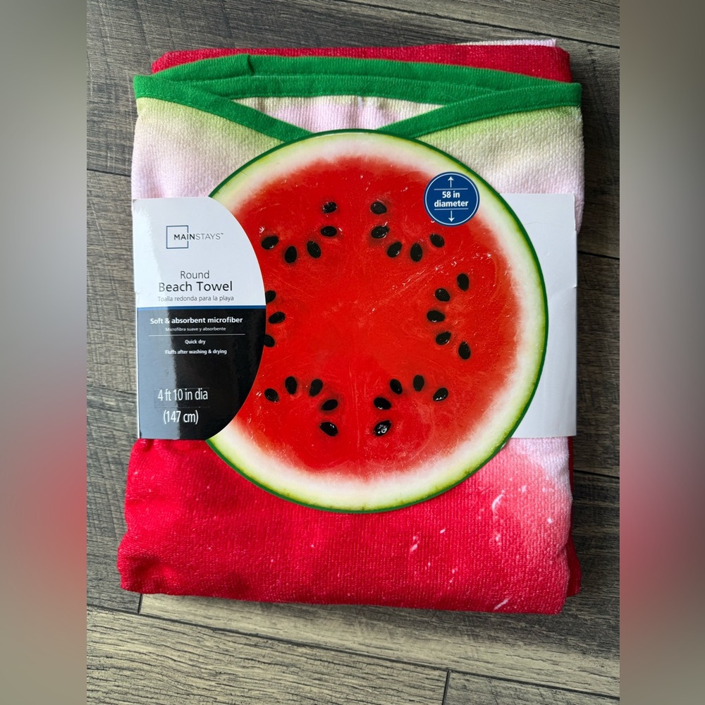 NWT Round Watermelon Beach Towel Microfiber Red Green 58” Diameter